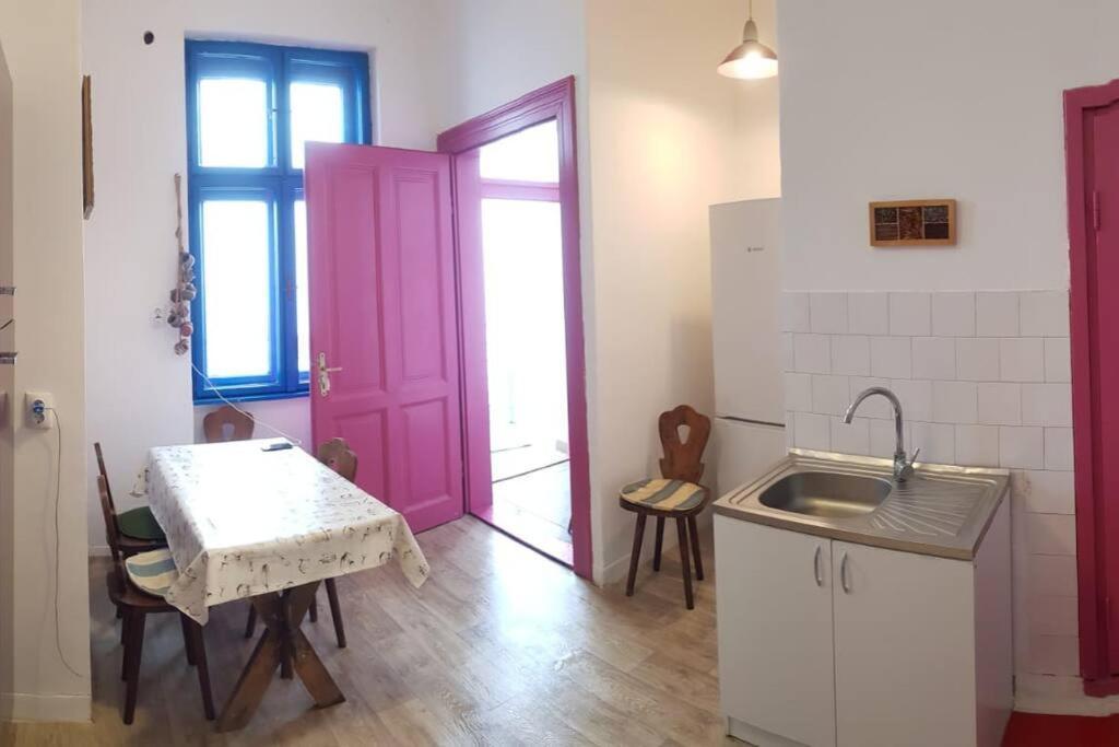 Josephine Central Villa & Garden Kaloşvar Dış mekan fotoğraf